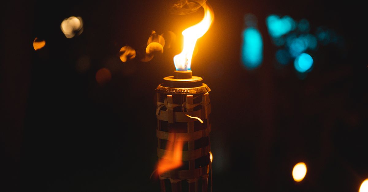 Tiki-fakkel